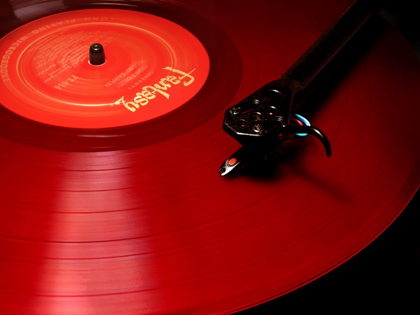 Un vinyle de couleur rouge